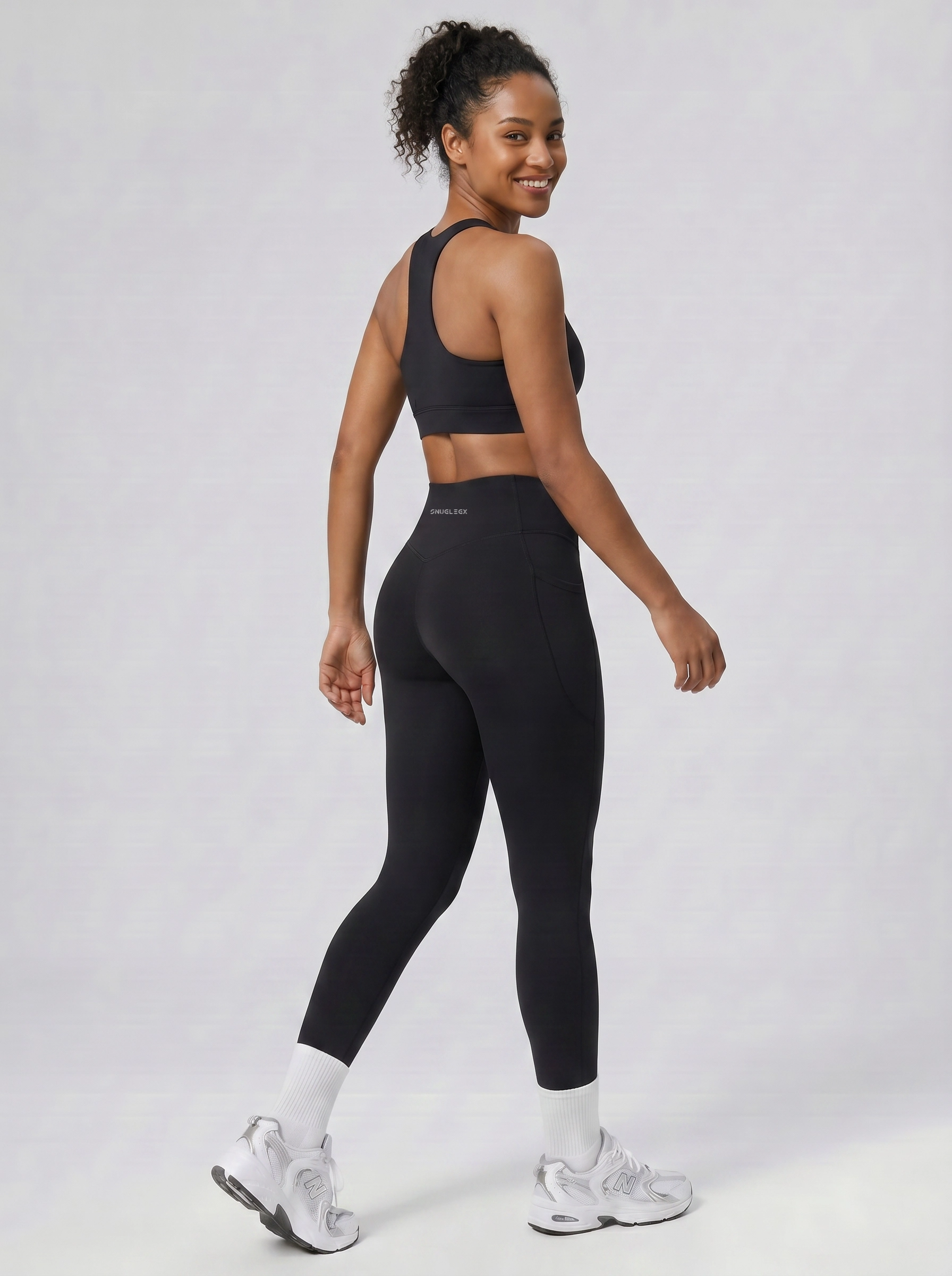 High Sculpt™ Seamless Pocket Sports Leggings